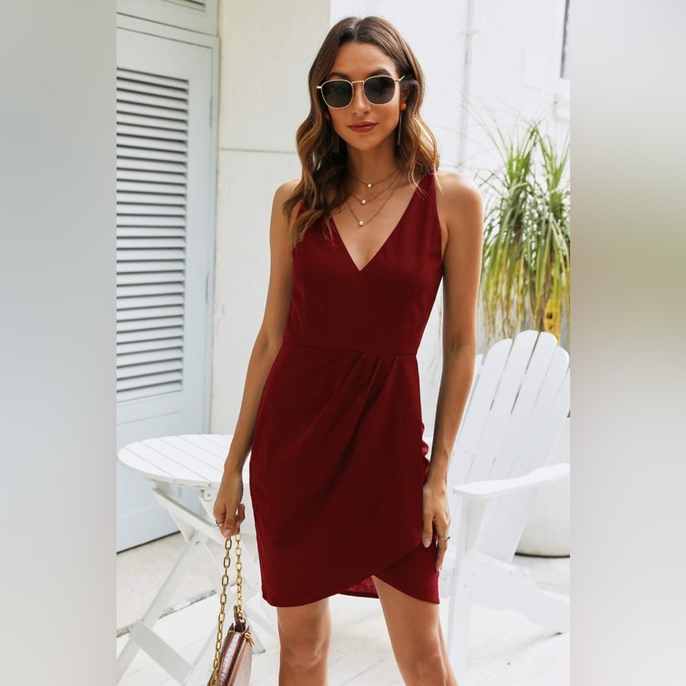 Manydress Women's V-Neck Sleeveless Burgundy Wrap Dress